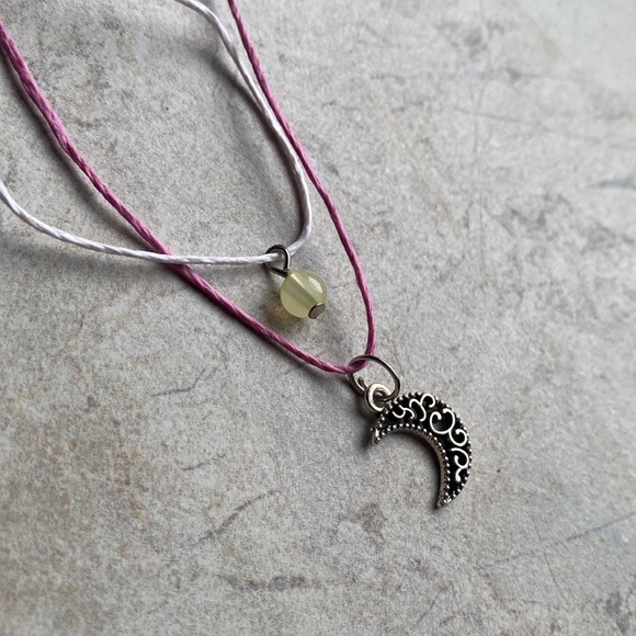 Lot of 2 Hemp Chokers - Moon & Green Bead - Picture 5 of 6